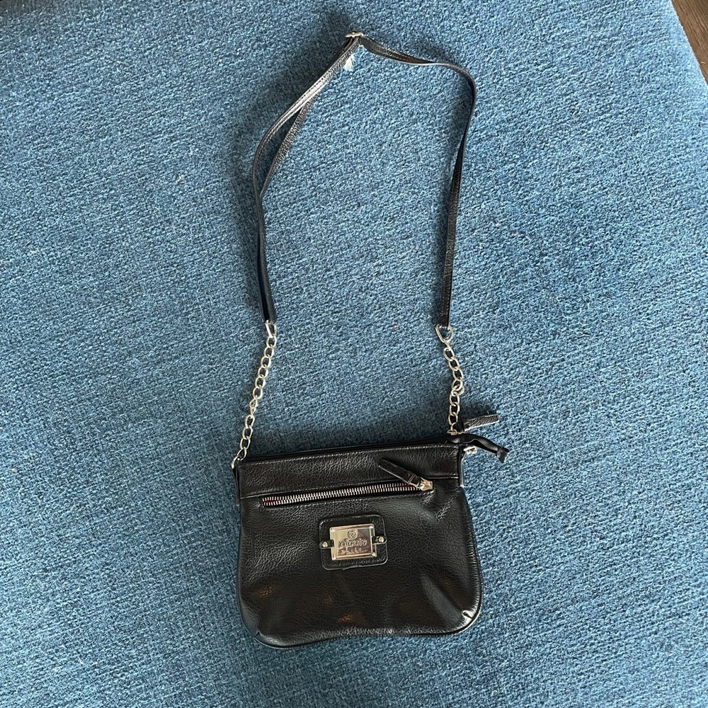 Small black purse